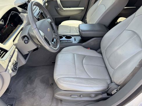 Used 2014 Chevrolet Traverse LT FWD image 40