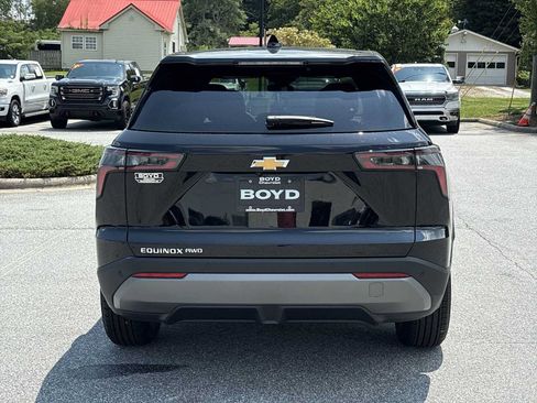 New 2026 Chevrolet Equinox LT AWD/4WD image 7