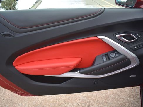 Used 2022 Chevrolet Camaro SS image 12