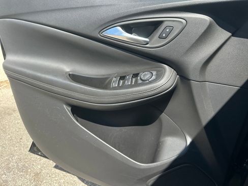 Used 2025 Buick Encore GX Preferred image 18