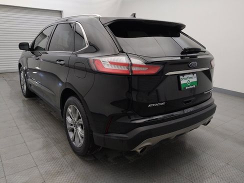 Used 2019 Ford Edge Titanium image 5