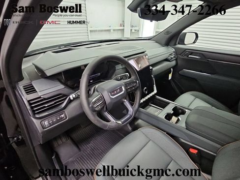 New 2026 GMC Acadia AT4 w/ Luxury Package AWD/4WD image 10