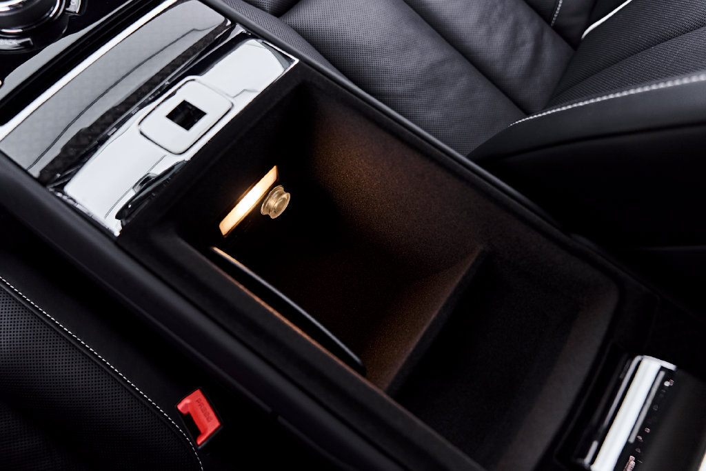 Used 2025 Rolls-Royce Cullinan Black Badge AWD/4WD image 76