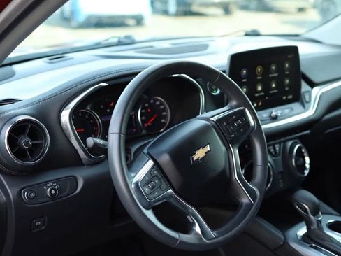 Used 2023 Chevrolet Blazer LT AWD/4WD image 15