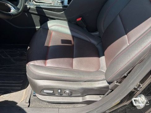 Used 2024 Chevrolet Blazer RS w/ LPO, Floor Liner Package FWD image 5