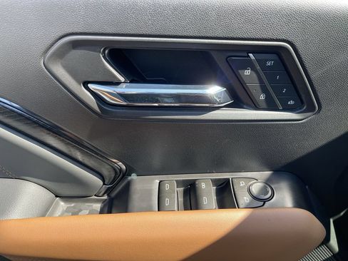 New 2026 GMC Canyon AT4 w/ Technology Plus Package AWD/4WD image 24