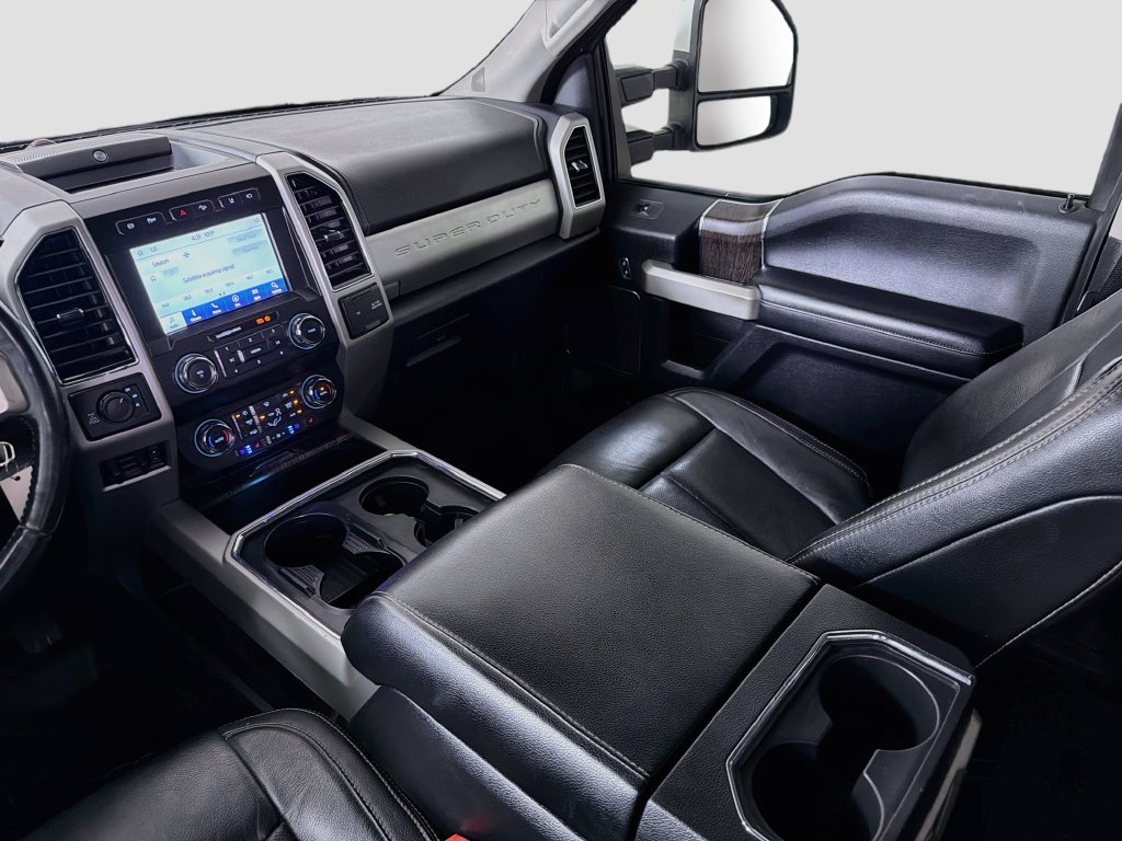 Used 2020 Ford F250 Lariat w/ Lariat Value Package AWD/4WD image 28