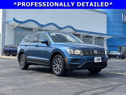 Used 2019 Volkswagen Tiguan SE AWD/4WD image 3