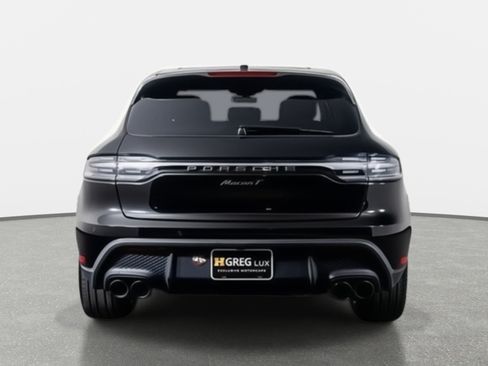 Used 2025 Porsche Macan Turbo AWD/4WD image 11