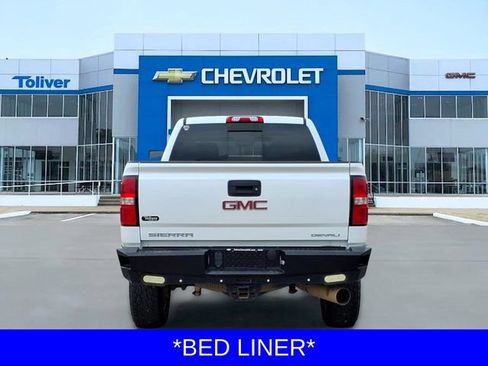 Used 2019 GMC Sierra 2500 Denali w/ Duramax Plus Package AWD/4WD image 5