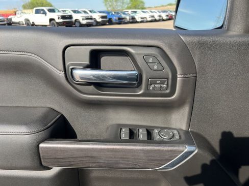 Used 2019 Chevrolet Silverado 1500 LTZ w/ LTZ Plus Package AWD/4WD image 20