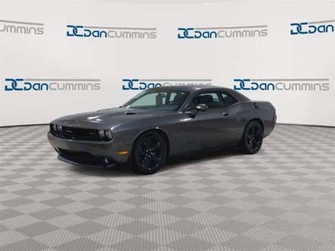 Used 2014 Dodge Challenger R/T w/ Blacktop Package image 5