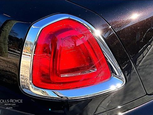 Certified 2019 Rolls-Royce Dawn image 27