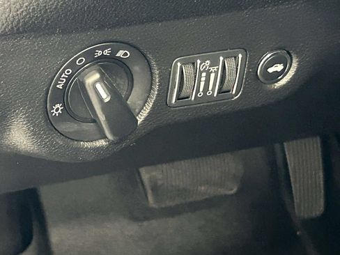 Used 2023 Dodge Challenger GT AWD/4WD image 21