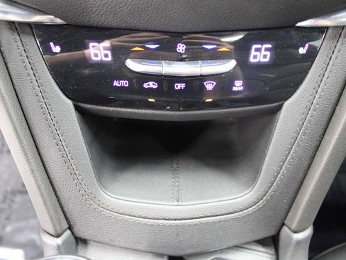 Certified 2022 Cadillac XT5 Premium Luxury w/ LPO, Floor Liner Package image 33