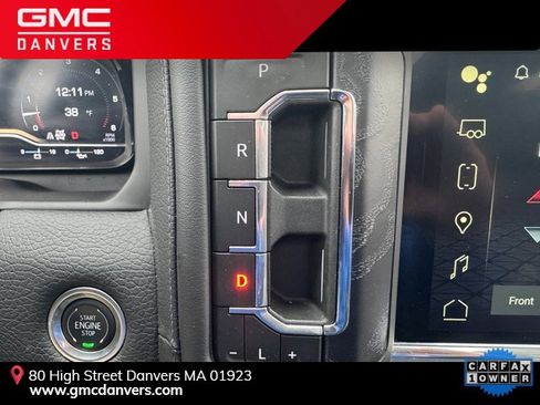 Used 2024 GMC Yukon XL Denali image 15