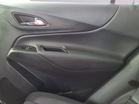 Used 2024 Chevrolet Equinox LT w/ LPO, Floor Liner Package FWD image 14