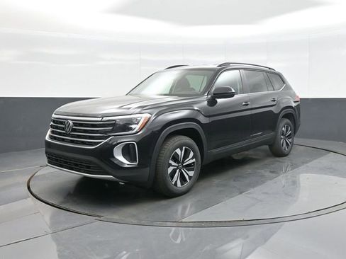 New 2026 Volkswagen Atlas SE AWD/4WD image 3