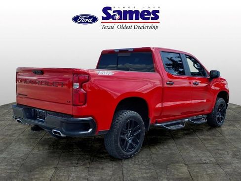 Used 2023 Chevrolet Silverado 1500 LT Trail Boss w/ LT Trail Boss Premium Package AWD/4WD image 5