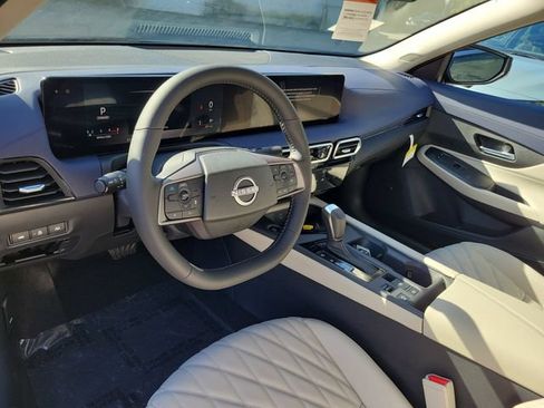 New 2026 Nissan Sentra SL w/ Floor Mat Package FWD image 7