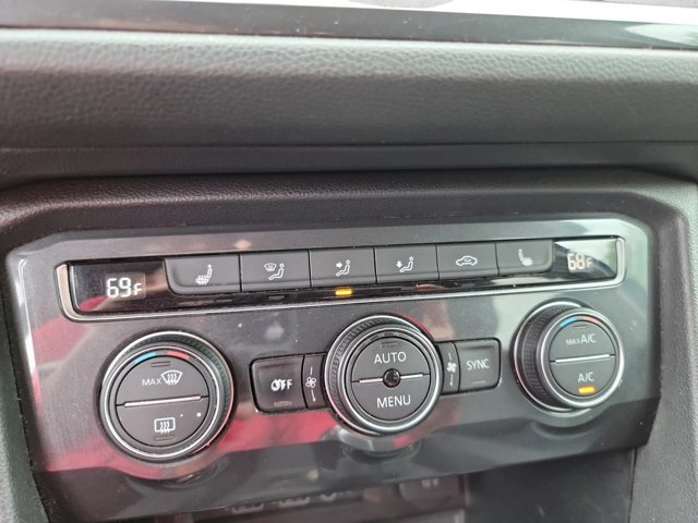 Used 2019 Volkswagen Tiguan S FWD image 12
