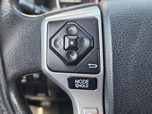 Used 2015 Toyota Tundra SR5 w/ SR5 Upgrade Package image 12