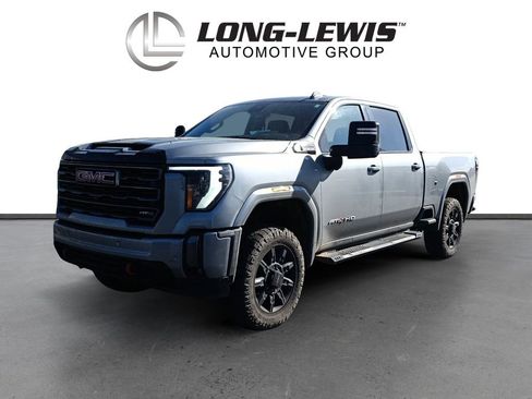 Used 2024 GMC Sierra 2500 AT4 image 1