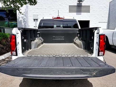 Used 2024 Chevrolet Colorado Trail Boss AWD/4WD image 16