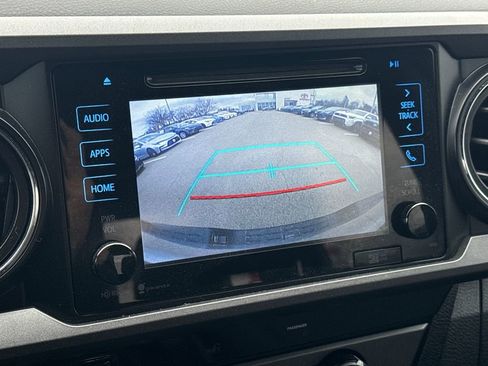 Used 2016 Toyota Tacoma TRD Off-Road w/ Towing Package image 23