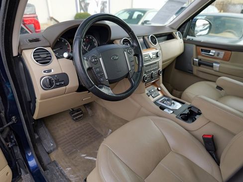 Used 2016 Land Rover LR4 HSE LUX image 21