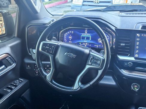 Used 2023 Chevrolet Silverado 1500 LT Trail Boss w/ Protection Package image 18