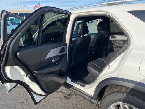 Used 2024 Mercedes-Benz GLE 450e 4MATIC image 28