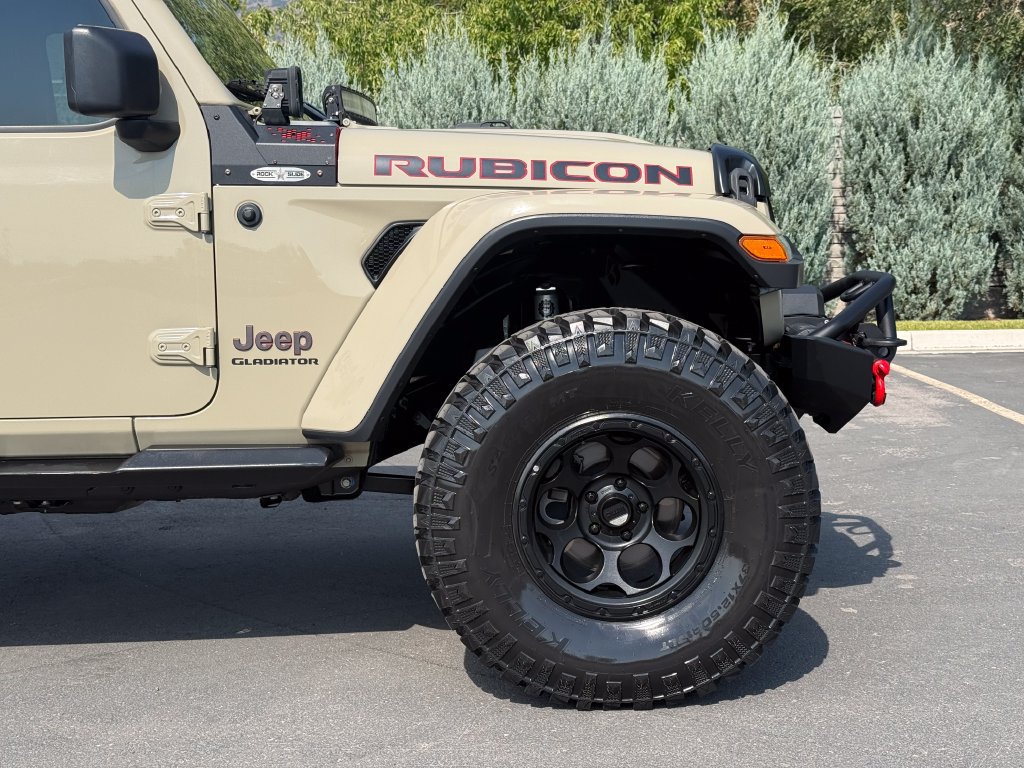Used 2020 Jeep Gladiator Rubicon AWD/4WD image 6