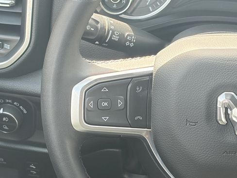 Used 2025 RAM 1500 Big Horn AWD/4WD image 17