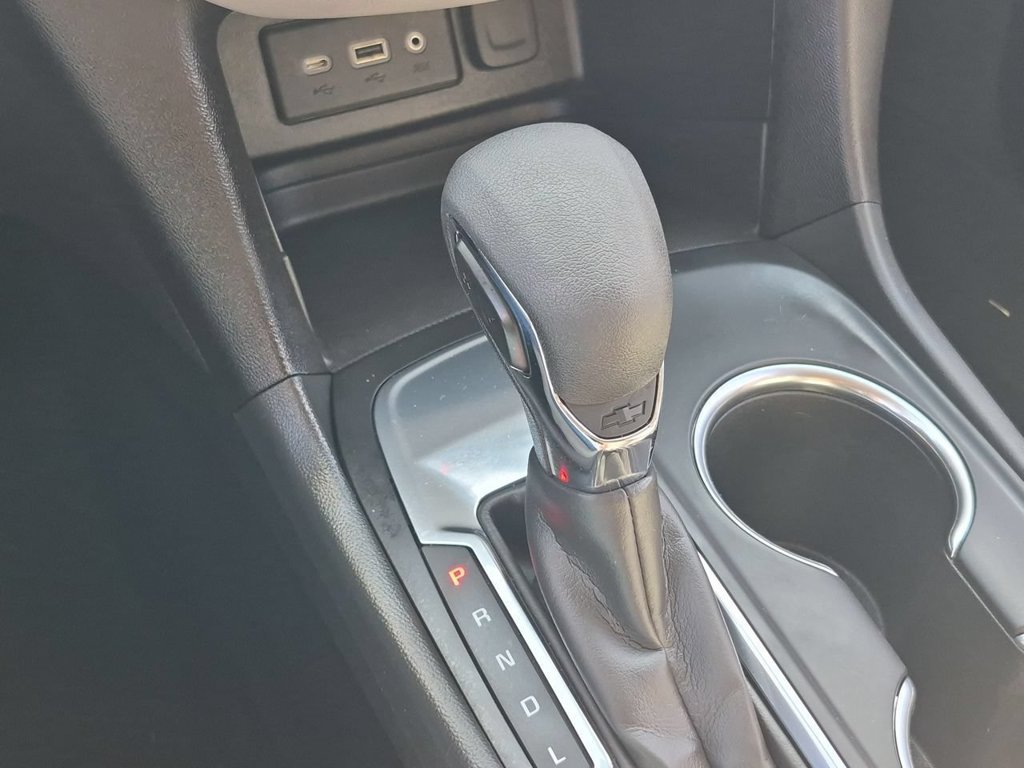 Used 2024 Chevrolet Equinox LS FWD image 16