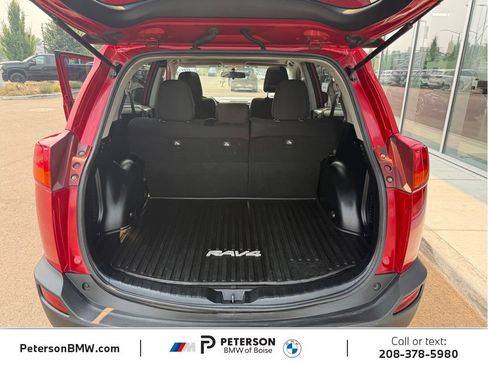 Used 2014 Toyota RAV4 XLE AWD/4WD image 9
