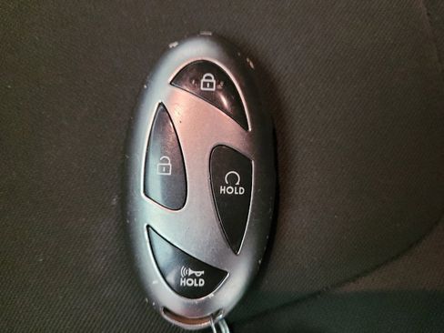 Used 2024 Hyundai Elantra SEL FWD image 32