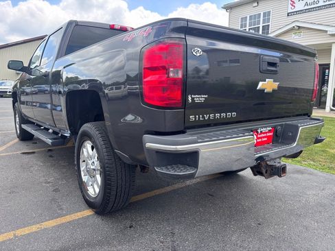 Used 2015 Chevrolet Silverado 2500 W/T w/ WT Convenience Package AWD/4WD image 8