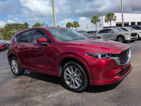 Used 2025 MAZDA CX-5 AWD 2.5 S w/ Premium Plus Pkg image 2