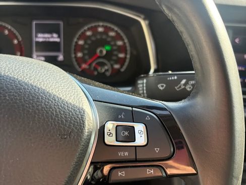 Used 2019 Volkswagen Jetta SE image 45