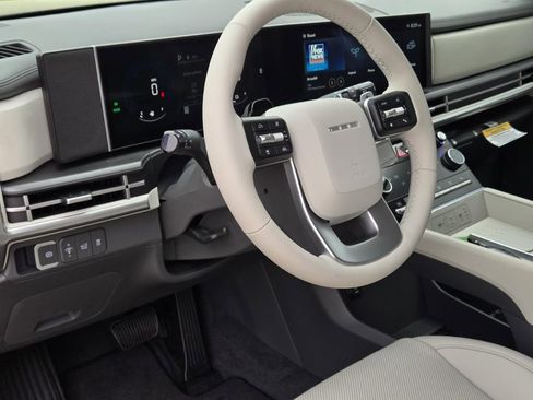 New 2026 Hyundai Santa Fe SEL FWD image 18