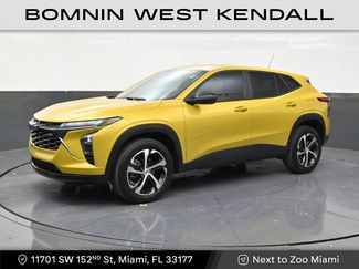 Used 2024 Chevrolet Trax RS FWD video 1