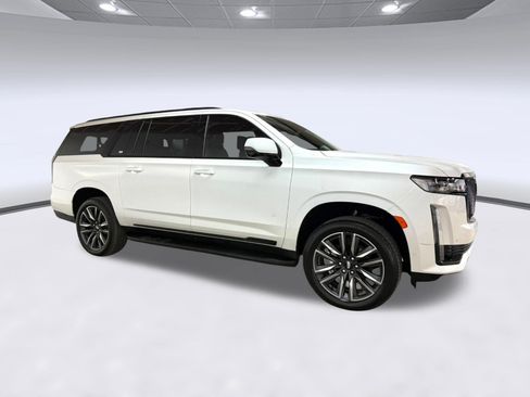 Certified 2023 Cadillac Escalade ESV Sport Platinum AWD/4WD image 7