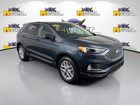 Used 2024 Ford Edge SEL w/ Convenience Package AWD/4WD image 3