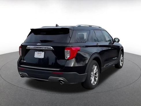 Used 2023 Ford Explorer Limited image 14