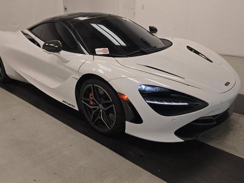 Used 2018 McLaren 720S image 1