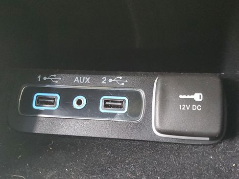 Used 2022 Jeep Grand Cherokee Laredo X image 27