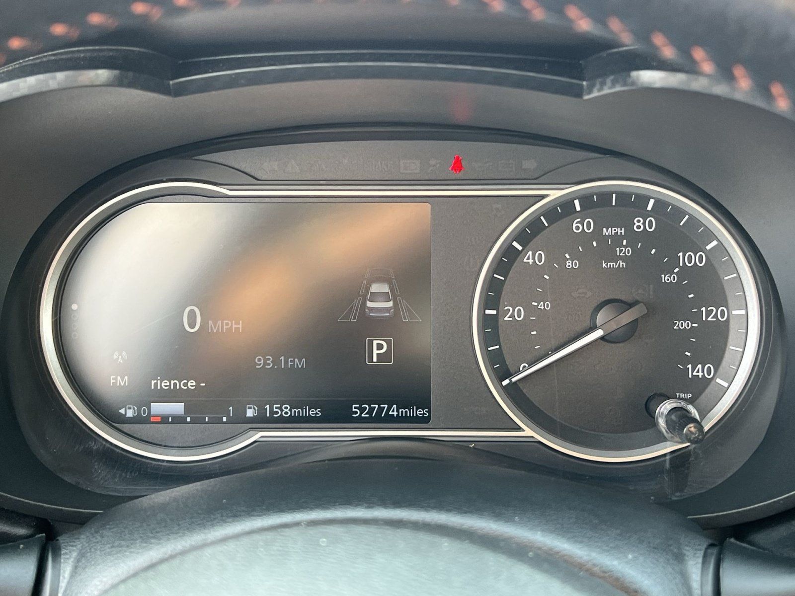 Used 2025 Nissan Versa SR FWD image 17