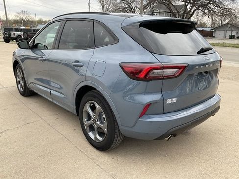 Used 2024 Ford Escape ST-Line w/ Tech Pack #1 image 4