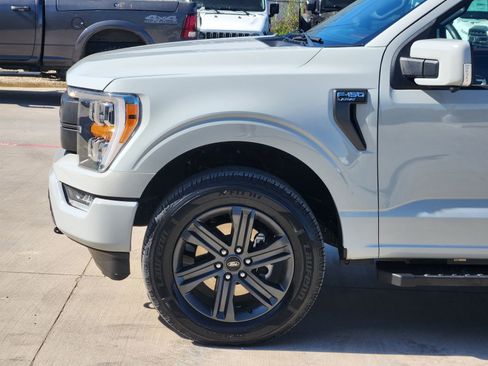 Used 2023 Ford F150 Lariat image 10
